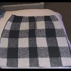 Knitted skirt